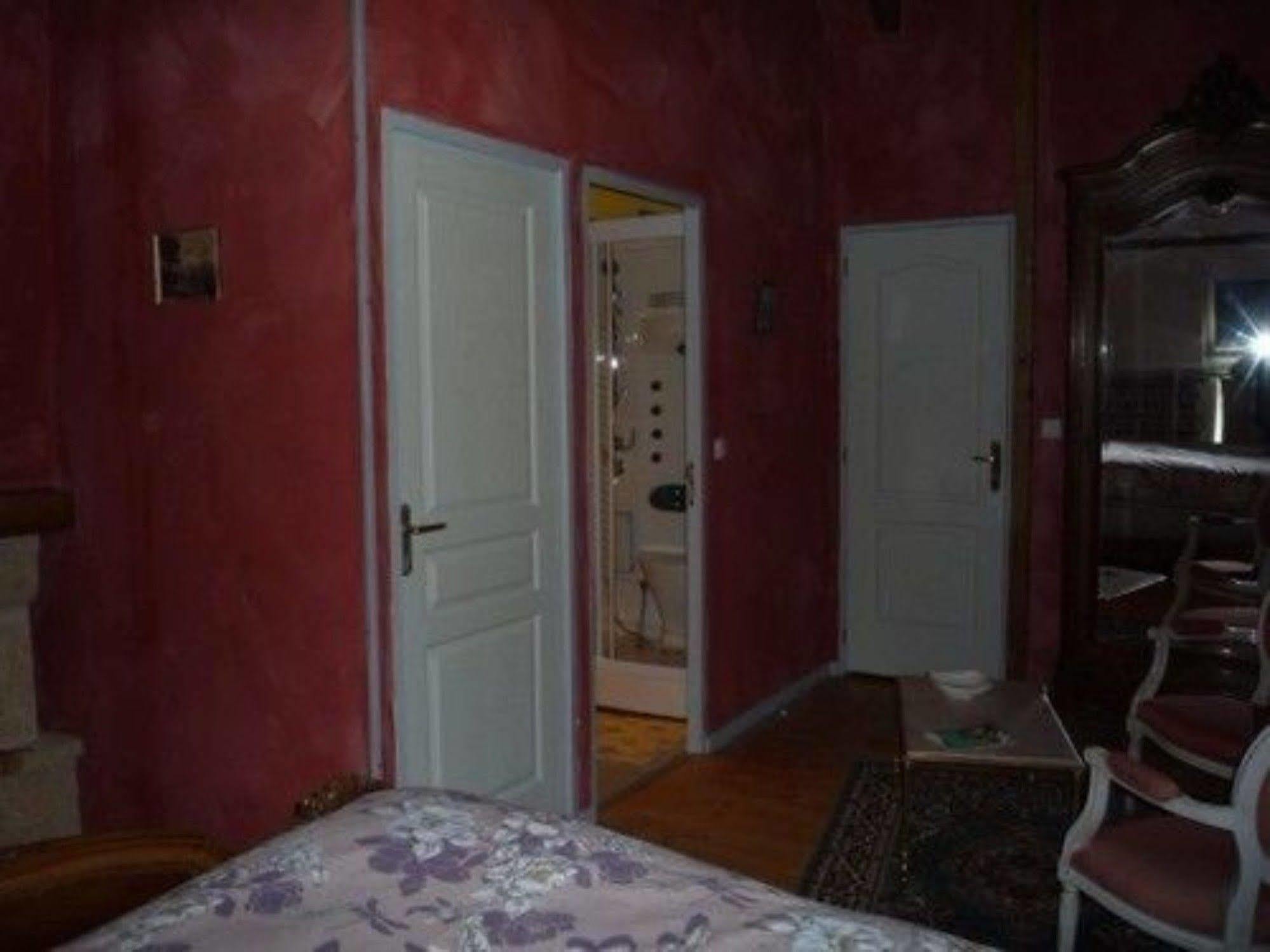 Au Mesnil Le Bas Bray Bed & Breakfast Bures-en-Bray Exterior foto