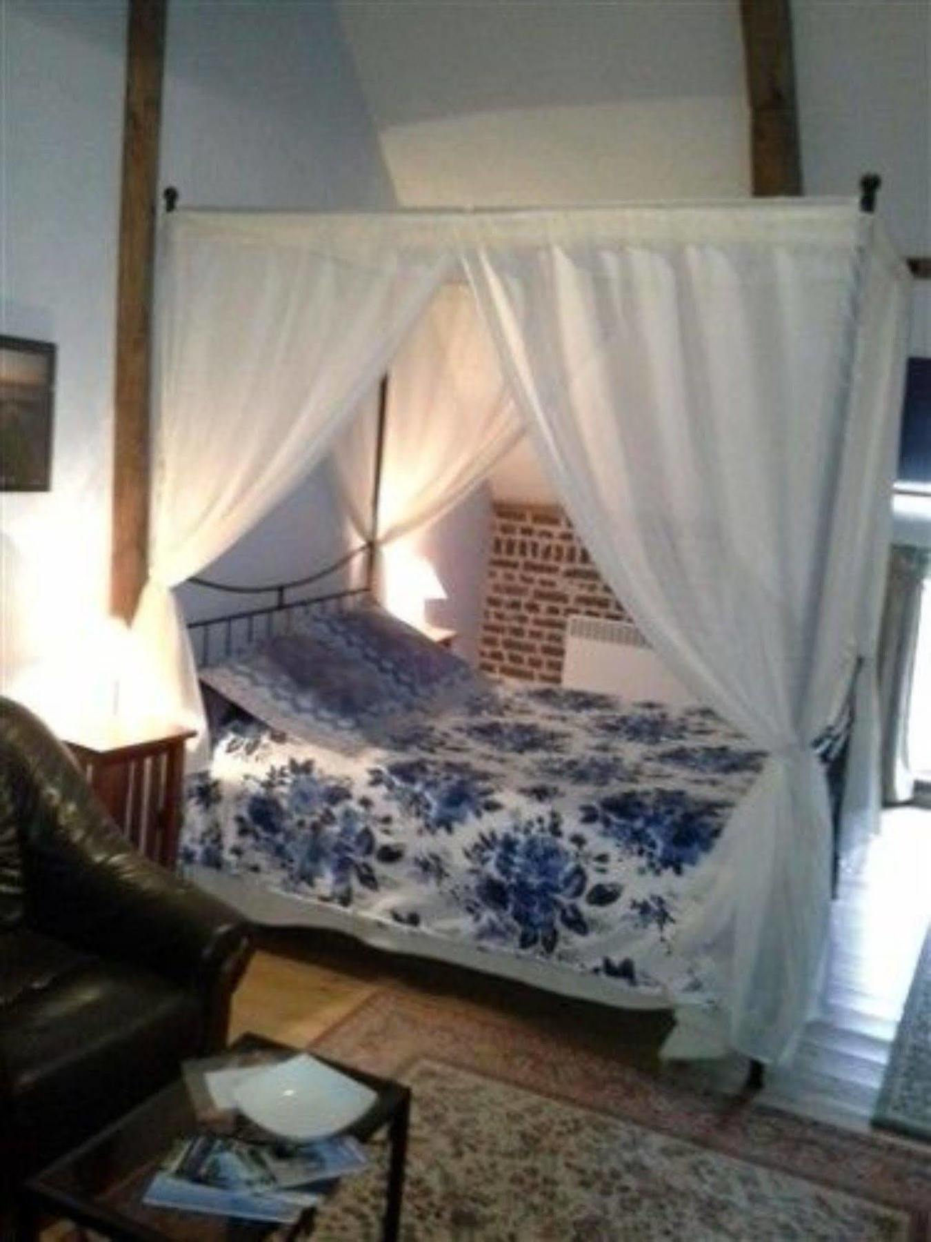 Au Mesnil Le Bas Bray Bed & Breakfast Bures-en-Bray Exterior foto