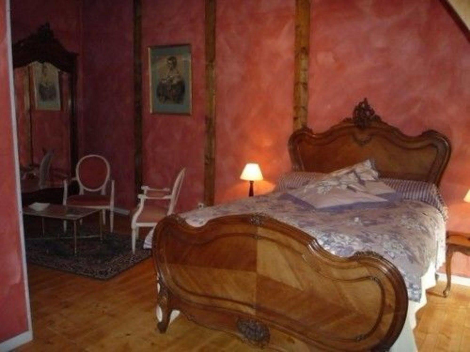 Au Mesnil Le Bas Bray Bed & Breakfast Bures-en-Bray Exterior foto
