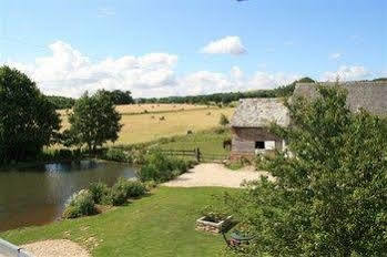Au Mesnil Le Bas Bray Bed & Breakfast Bures-en-Bray Exterior foto